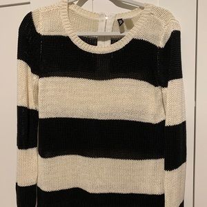 H&M divided striped black and white sweater